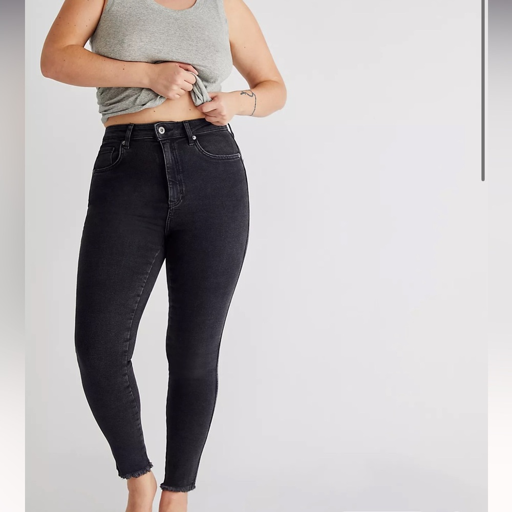 We The Free Raw High-Rise Jegging size 29 - Picture 5 of 13